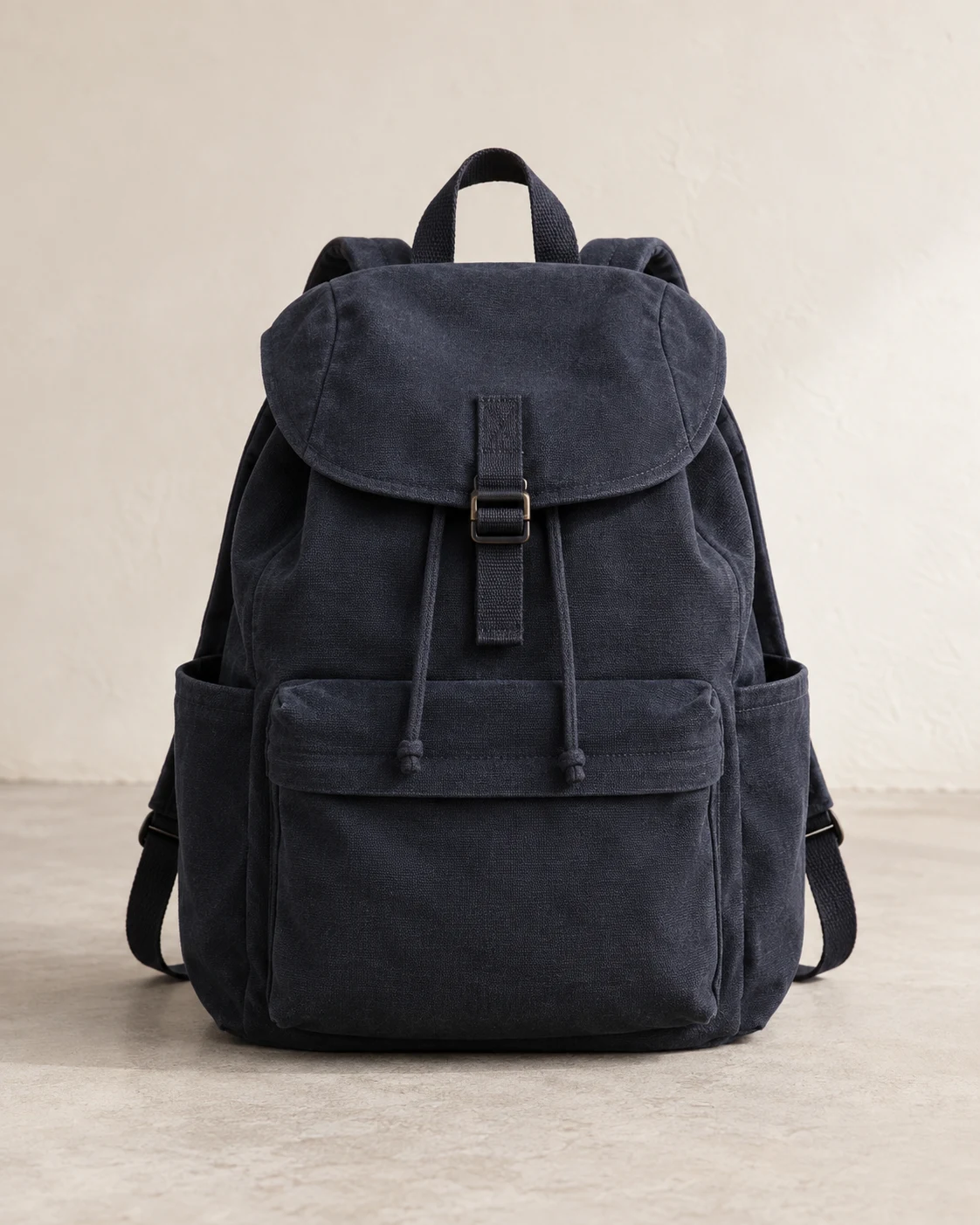 Nairn Daypack in Ink